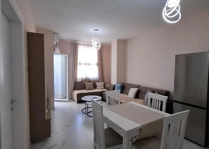 Seabreeze Golem (Tirana)
